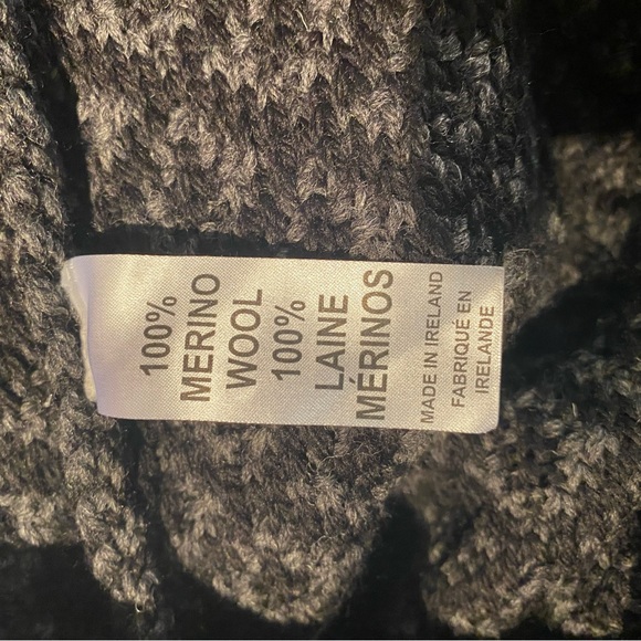 Aran Mor 100% Merino Wool Long Full Front Zippered Sweater Made in Ireland - Picture 5 of 7